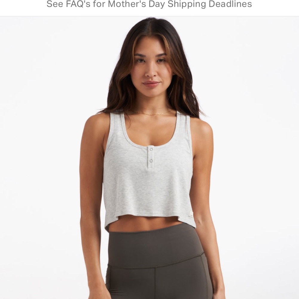 Vuori Cove Cropped Tank